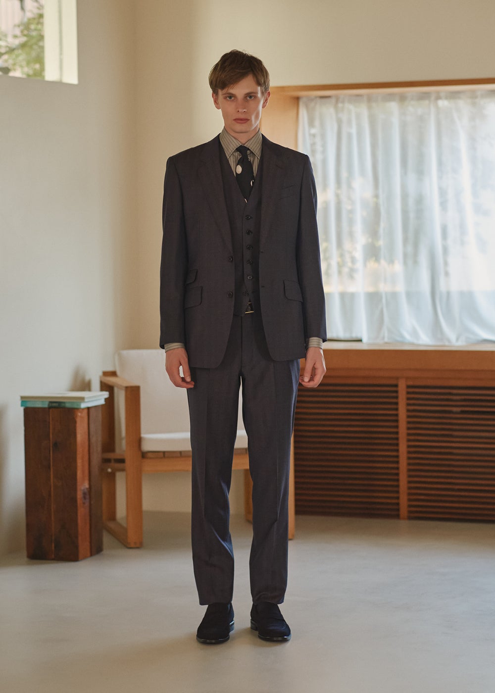 LOOK 4